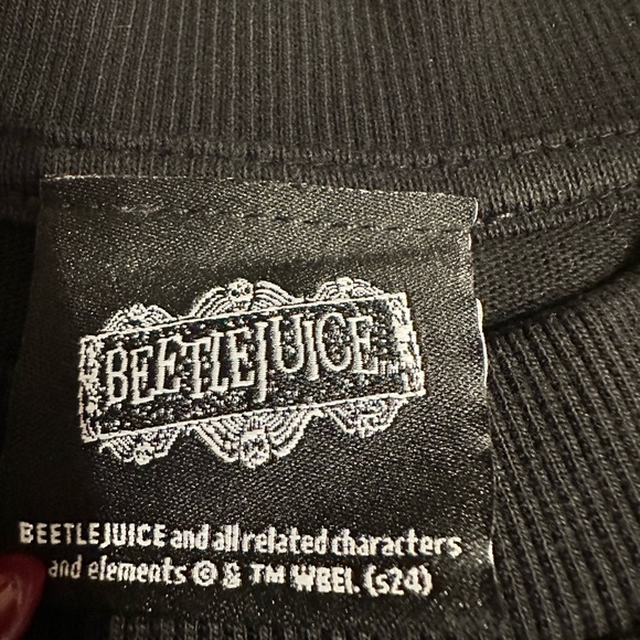 Stylish Black Graphic Tee for Men Beetle Juice Colab NWT Size Medium - Picture 11 of 11